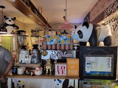 -熊猫一间店欧式奶茶铺