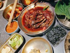 -草家酱蟹炭火烤肉店(珲春南路二店)