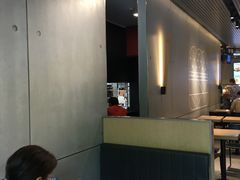 大堂-麦当劳(徐汇漕溪北路百脑汇店)