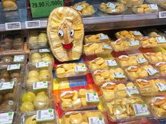 -中百仓储超市有限公司(越秀星汇维港店)