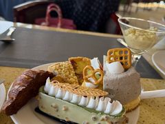 -汇泉王朝大饭店-旋转餐厅(南海路店)