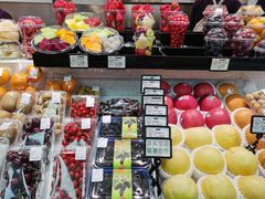 -每日新鲜水果吧(芮欧百货店)