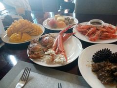 -荣誉国际酒店-云顶旋转餐厅