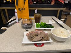 -香港新发烧腊茶餐厅(水围店)