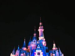 迪士尼城堡灯光秀-上海迪士尼度假区