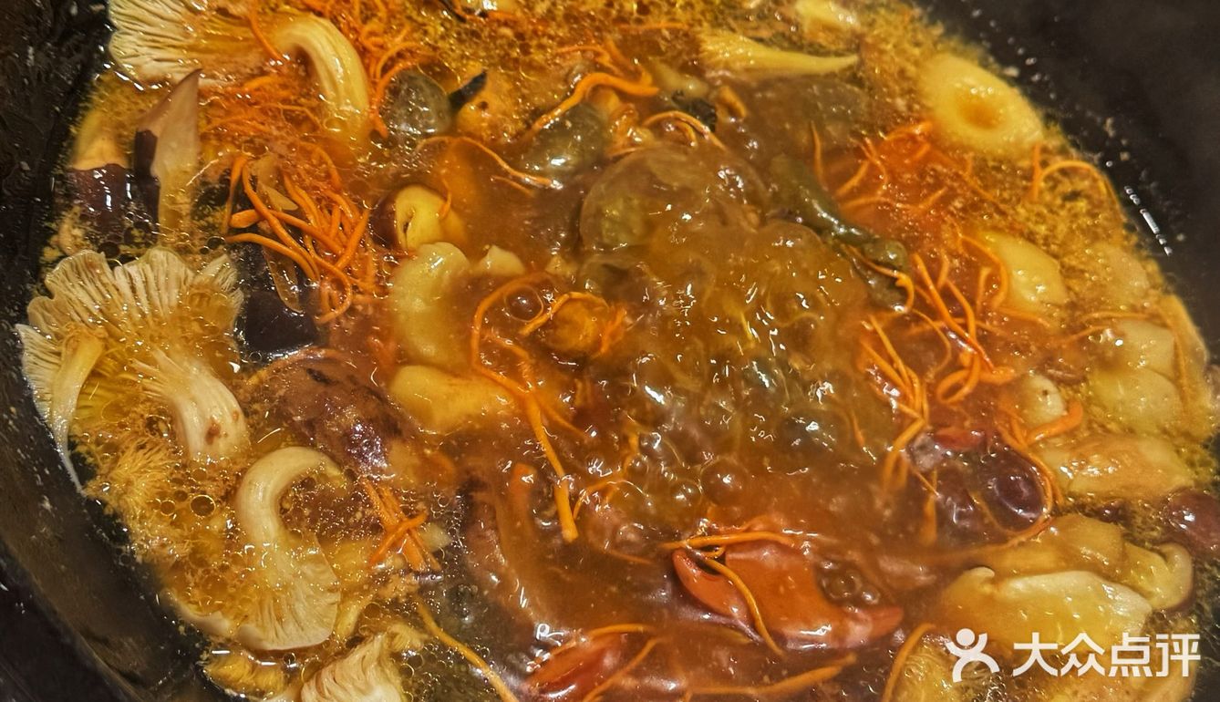 西双版纳宝藏餐厅！[调皮]