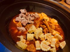 -山河屯铁锅炖(哈西站店)