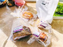 -汉柏麦香德国面包房(海信店)