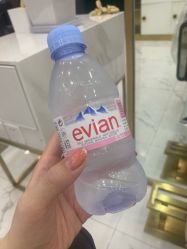 -悦Salon发型设计