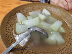 -茅屋大酒店
