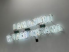 -UNI UNI(环亚凯瑟琳店)