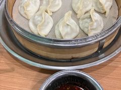 -清真老铁家灌汤包
