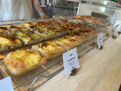 -VERIE BAKEHOUSE