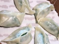 -诚铭记·虾仁汤包·成都小吃(融创店)