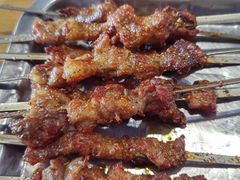 -曼听小寨海鲜烧烤·大连辣炒大王(盖州街店)