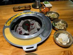 -弘益铭家九炙社韩国烤肉料理(尚美店)
