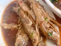 红烧小鱼-山里人家土菜馆(茅山店)