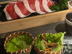 -湊湊火锅·茶憩(杭州湖滨银泰in77店)