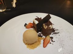 -圣丰索菲特·法国餐厅