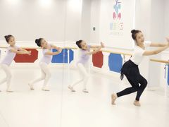 -艺彩童馨舞蹈培训学校(西湖道校区)