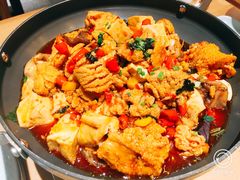 -楚山晓·湖北菜(武汉光谷K11店)