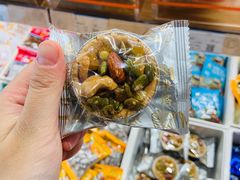 -来伊份(燕山路二店)