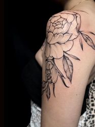 -木子·纹身店TATTOO穿孔·洗纹身