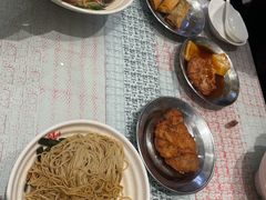 -鲜得来排骨年糕(云南南路总店)