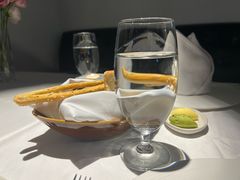 -Erman岩烧牛排(虹桥南丰城店)