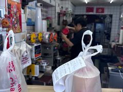 -陈记甜品窝(中山北路店)