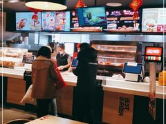 大堂-百富烤霸 烤鸡汉堡(长江路店)