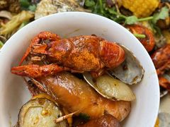 -老东镇啤酒屋海鲜加工·蒸汽海鲜·海鲜烧烤(台东店)