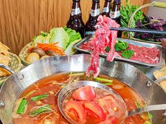 -王奋斗贵州酸汤牛肉火锅