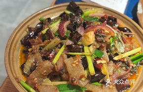 Stir-Fried Handmade Sichuan Pickled Cabbage with Konjac