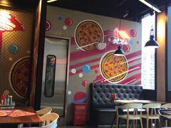 大堂-Tubestation站点比萨(新世界大望路店)