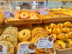 -红星前进面包牛奶公司(君太店)