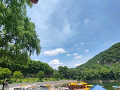 -秦岭终南山世界地质公园翠华山景区