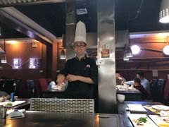 -利昂法式铁板主题餐厅(新奥购物中心店)