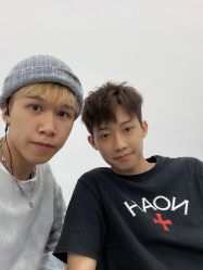 -HANYI韩艺形象店