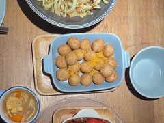 -蜜桃餐厅·伴山(湖滨商业街店)