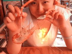 -J Daeng Seafood