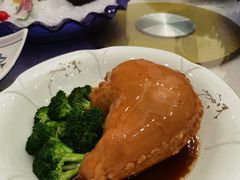 -纳福苑(亮庆餐饮分店)