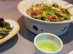 -川芙蓉·市井老川菜(长寿路店)