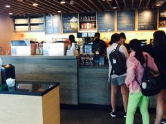 -星巴克(香港国际机场44号闸店)