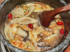 -蘑界·野生菌火锅(深业上城店)