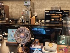 -星巴克(上海虹桥南丰城办公楼店)