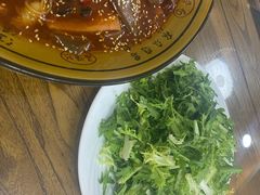 凉拌苦菊-董立兵烤鸭店(明湖店)