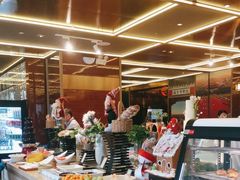 -大中华希尔顿酒店-念自助餐·嗨啤·小龙虾