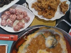-四季喧黔味豆米火锅(万达广场店)
