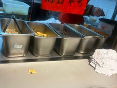 -柳州肥姨妈大骨螺蛳粉(曹路店)